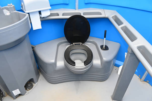 Best Luxury portable toilet rental  in Jones Creek, TX